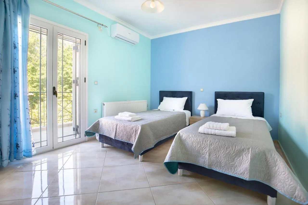 Βιλα Εμμανουελα Villa Sami   Sami (Kefalonia)